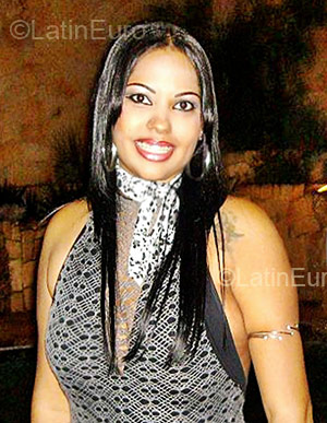 Date this funny Brazil girl Jaqueline from Goiania BR78