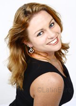 Date this passionate Brazil girl Angela from Blumenau BR135