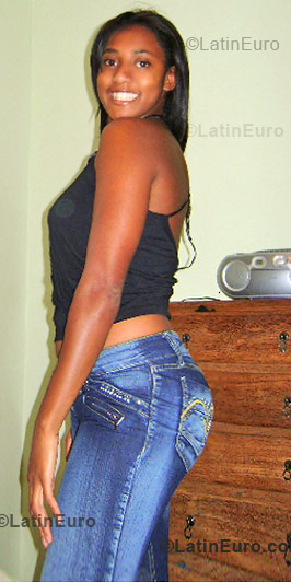 Date this stunning Brazil girl Adriana Aparecida from Itabira BR171