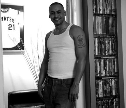 Date this stunning United States man Abdiel from Arlington US184