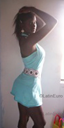 Date this beautiful Colombia girl Xiomara from Jamundi CO167