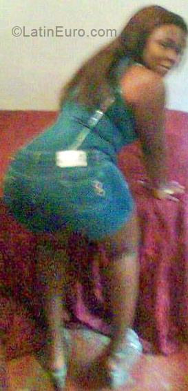 Date this stunning Brazil girl Denise from Rio De Janeiro BR238