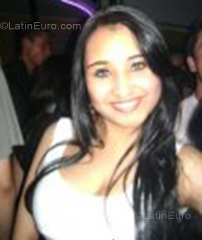 Date this funny Colombia girl Paola from Bogota CO189