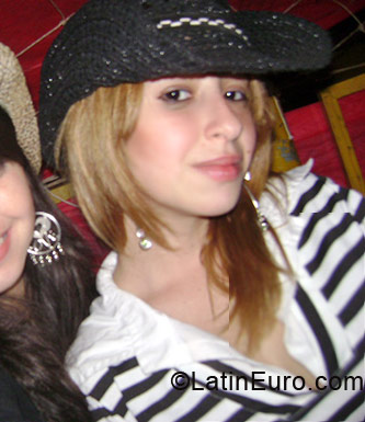 Date this pretty Brazil girl Patricia from Iepe BR283