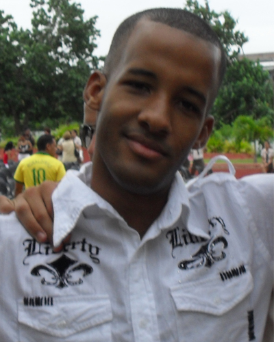 Date this foxy Cuba man Joshcfg from Cienfuegos, Cienfuegos Province, Cuba. CU1