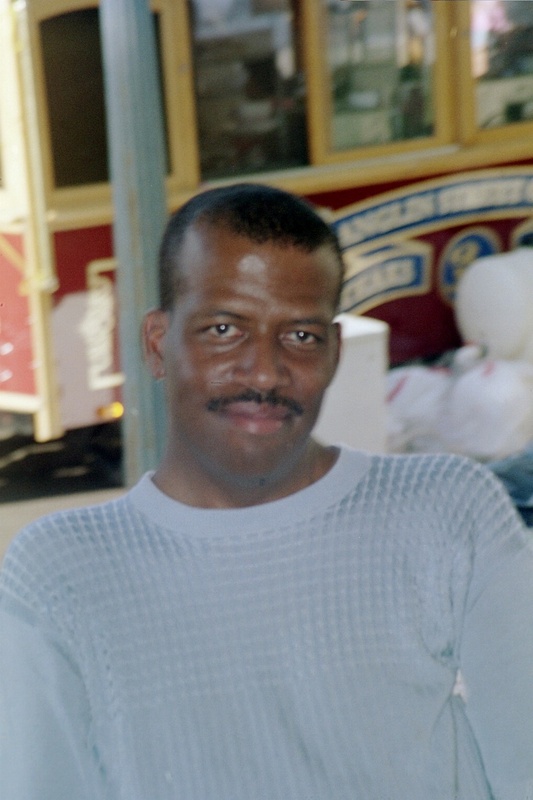 Date this delightful United States man Gregory from Stone Mountain US806