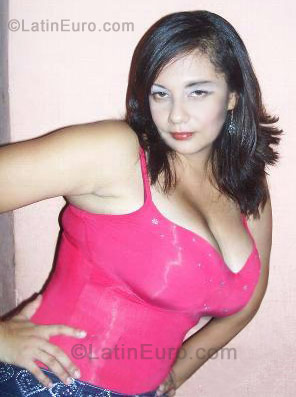 Date this lovely Colombia girl Cecilia Maria from Soledad CO301
