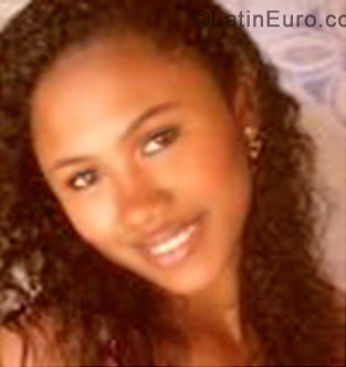 Date this gorgeous Brazil girl Karyne from Fortaleza BR437