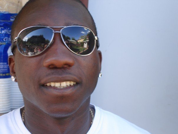 Date this foxy Canada man Jmoney from Toronto CA31