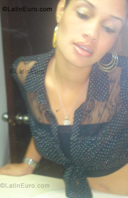 Date this sultry Dominican Republic girl Lorena from  DO331