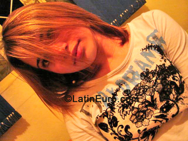Date this fun Brazil girl Grasieli from Diadema BR486
