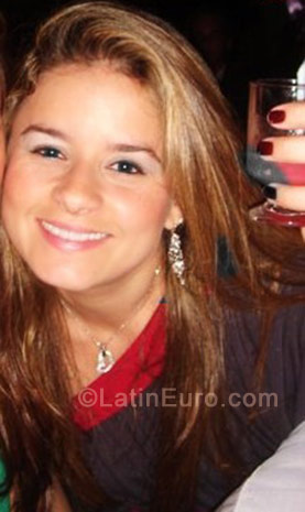 Date this gorgeous Brazil girl Janaina from Niteroi BR505