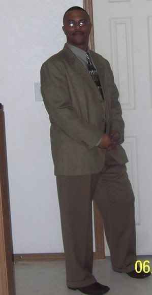 Date this good-looking United States man Laurence from Kansas City US1199