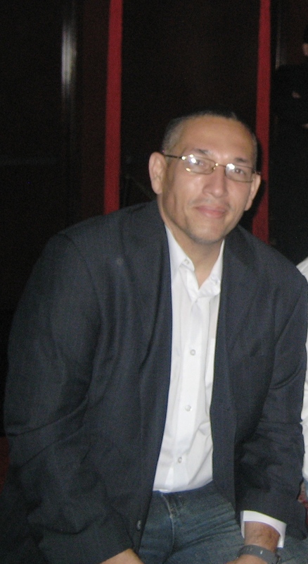 Date this tall United States man Heriberto from New York US1216
