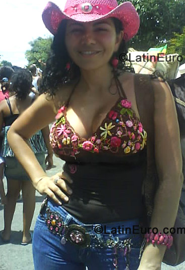 Date this exotic Colombia girl Maribel from Espinal CO418
