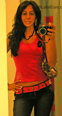 Date this nice looking Brazil girl Sirlene from Goiania BR638