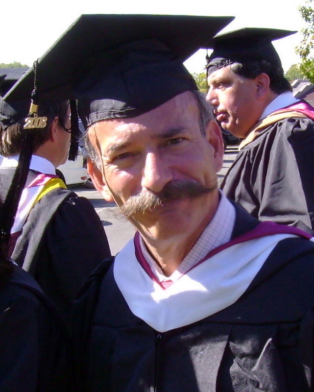 Date this nice looking United States man Howard from Edgely US1384