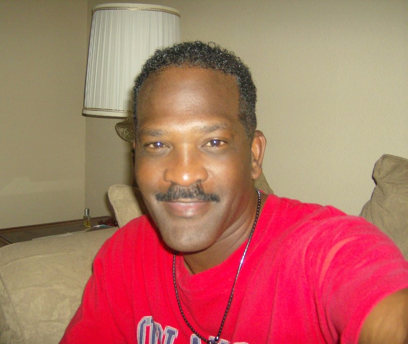 Date this tall United States man Jeff from Houston US1417