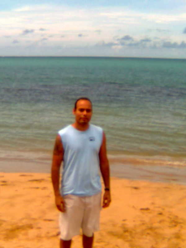 Date this tall United States man Jl from Orlando US1499