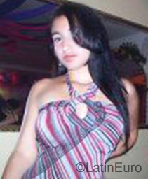 Date this hot Colombia girl Laura from Medellin CO561
