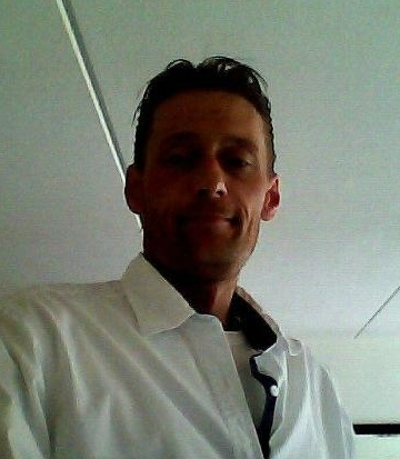 Date this stunning Netherlands man SeaGear from Enschede NL30