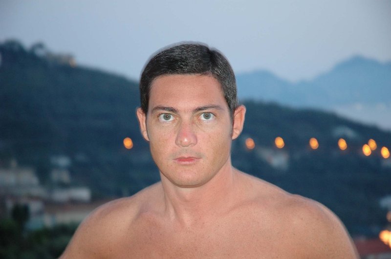 Date this voluptuous Italy man Fabrizio from Napoli IT21