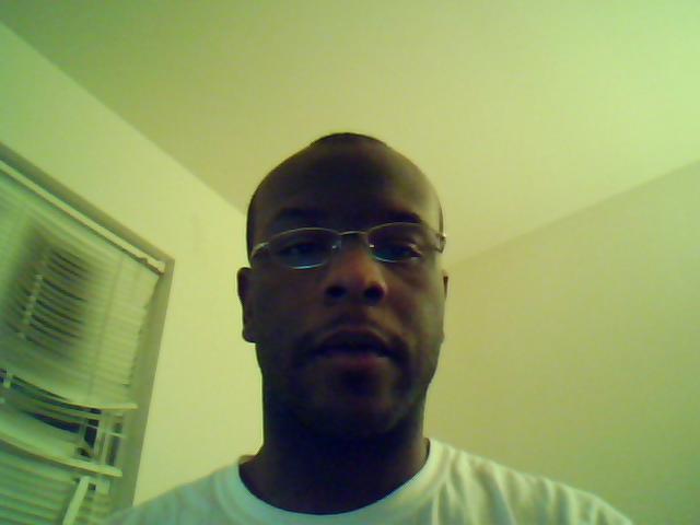 Date this gorgeous United States man MJ84 from Upper Marlboro US1829