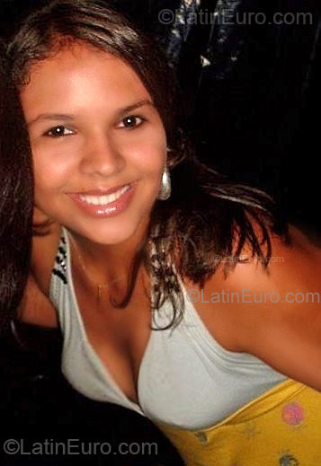 Date this tall Brazil girl Ana Karolyne from Antonio Goncalves BR907