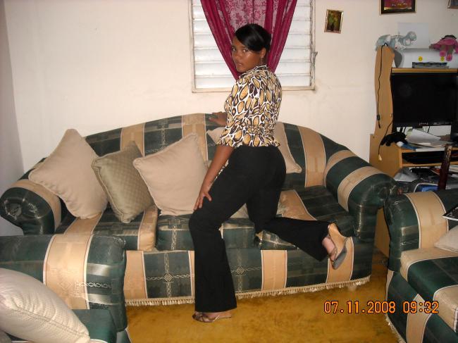 Date this pretty Dominican Republic girl Kaiser from San Pedro De Macoris DO702