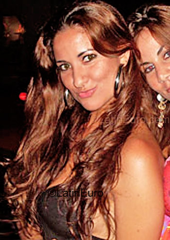Date this lovely Brazil girl Rosana from Salvador BR939