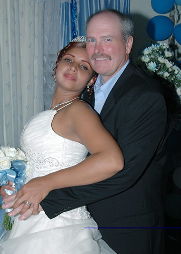Date this happy Brazil girl BR943 from  BR943