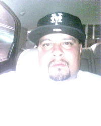Date this hard body United States man Robert from Bronx US2073