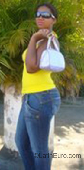 Date this hot Brazil girl Janaina Conceicao from Praia Grande BR956