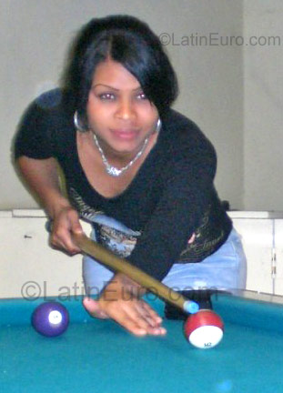 Date this georgeous Dominican Republic girl Diana from  DO766