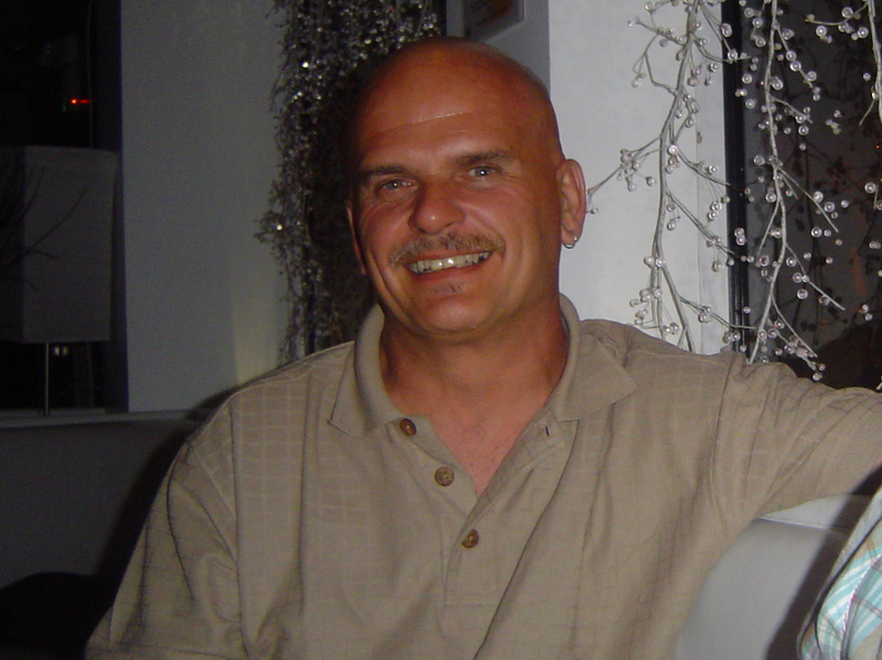 Date this georgeous Trinidad and Tobago man English from Port Of Spain TT25