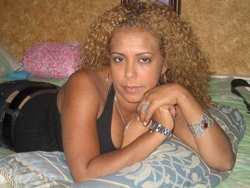 Date this tall Dominican Republic girl Karen from Santiago DO832
