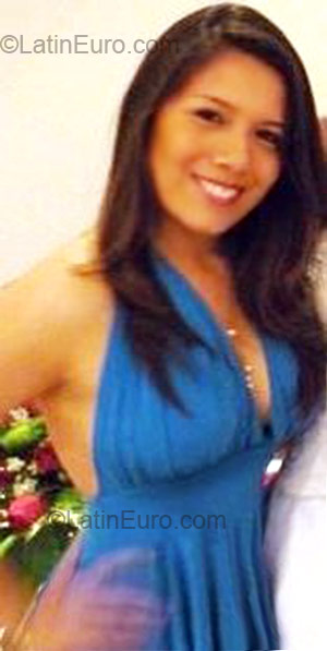 Date this charming Colombia girl Isabel from Barranquilla CO812