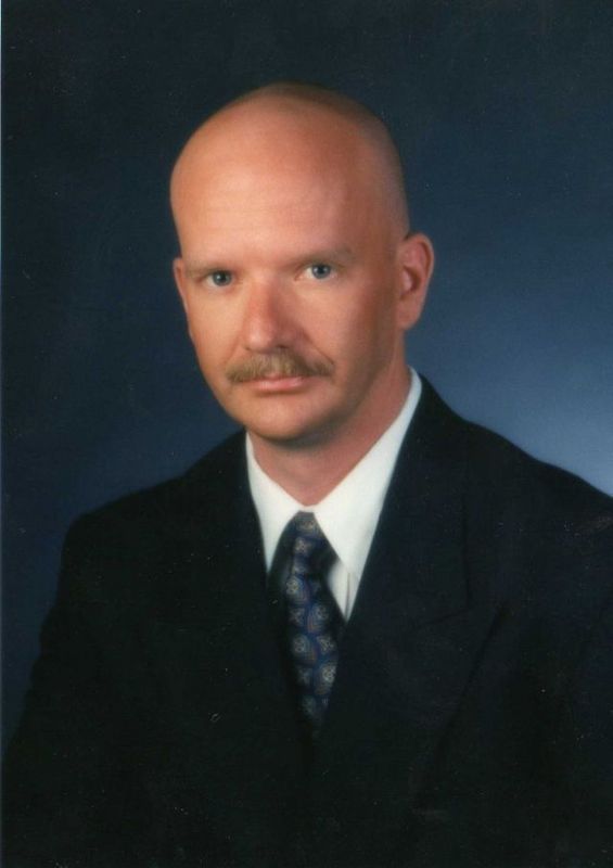 Date this tall United States man Dwoodorama from Boise US2558