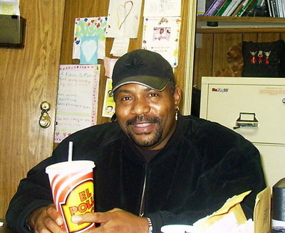 Date this voluptuous United States man JACKIE from LOS ANGELES BR1138