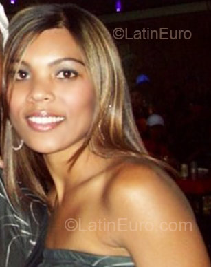 Date this delightful Brazil girl Flavia Gabriella from Belo Horizonte BR1187