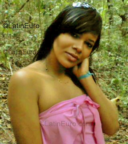 Date this passionate Brazil girl Tamiris from Jacobina BR1214