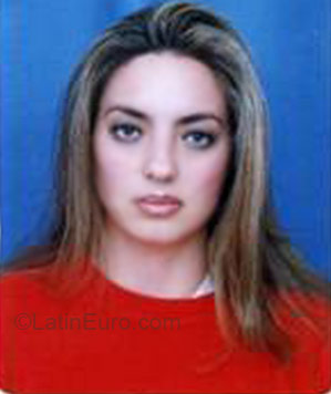 Date this hot Colombia girl Luisa from Bogota CO945