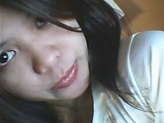 Date this voluptuous Philippines girl Adelyn from Ri Zal PH60