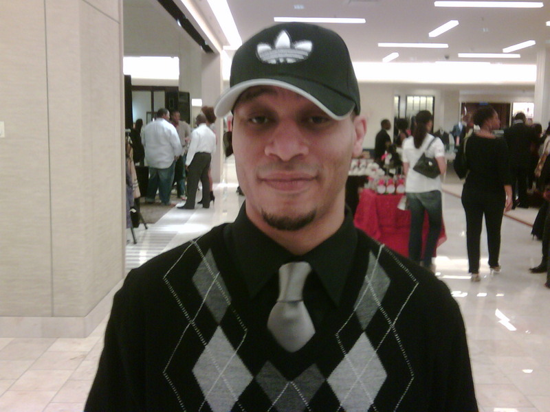 Date this sultry United States man Derriq from Dallas US2804