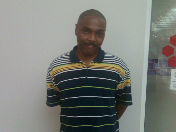 Date this sensual United States man Stanley from Chicago US2833