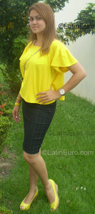Date this sensual Brazil girl Daiana from Manaus BR1254