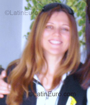 Date this lovely Brazil girl Adrianne from Blumenau BR1265