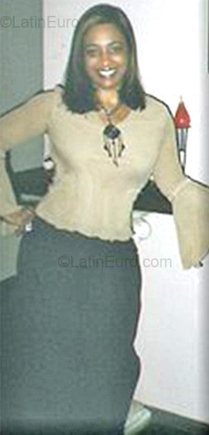 Date this lovely Brazil girl Jussara from Itapema BR1271