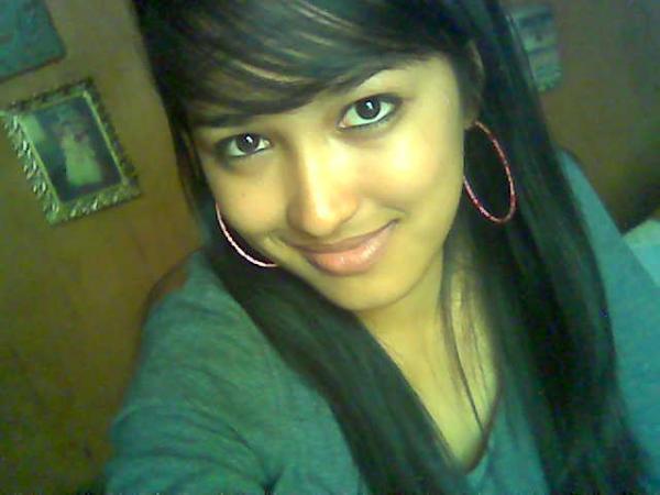 Date this georgeous Philippines girl Lavable_Kriss from Ozamis City PH80