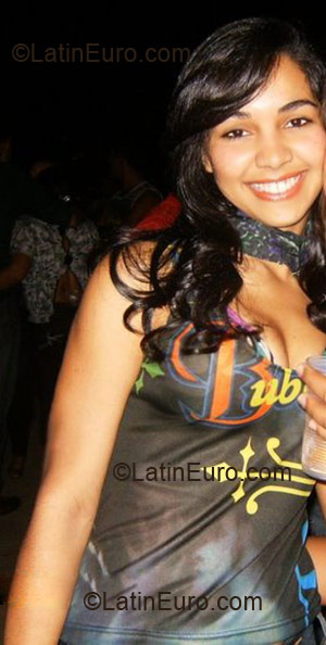 Date this delightful Brazil girl Monica from Montes Claros BR1360